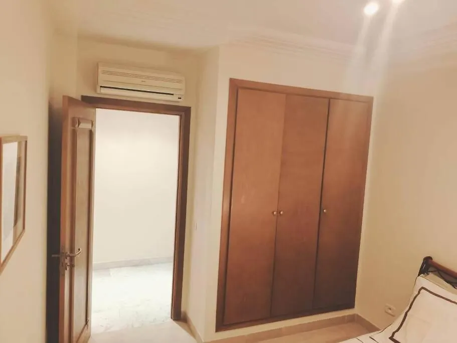 Tres Bel Appartement Idealement Place La Marsa 0*,  Tunisia